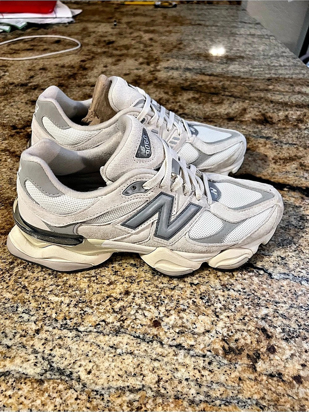 New Balance 9060 Sea Salt Concrete Silver U9060ECA Men’s Size 8.5